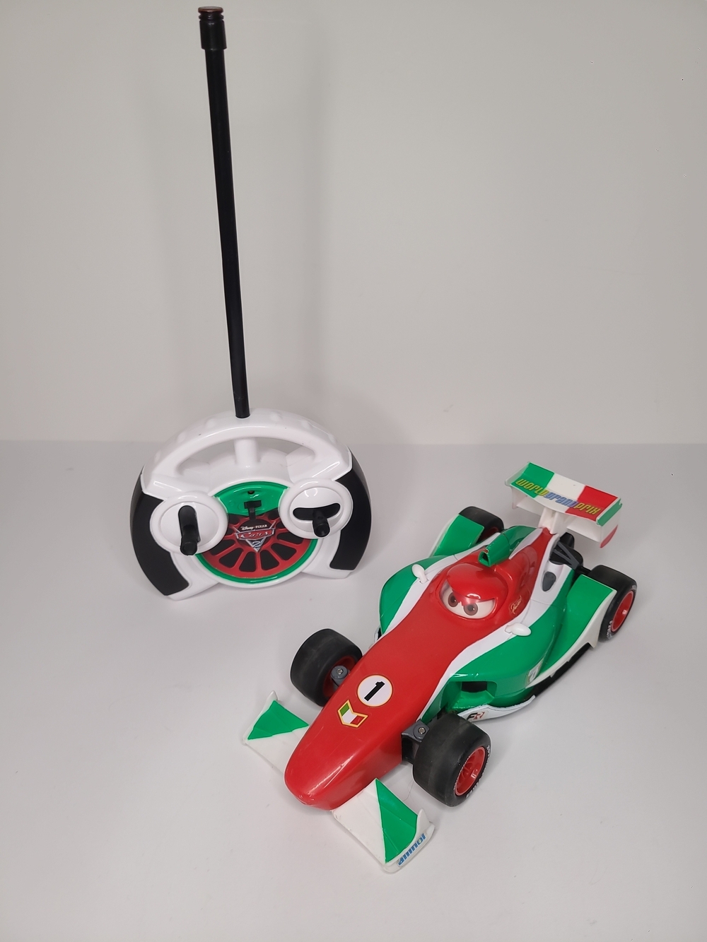 Disney Pixar Cars 2 Francesco Bernoulli R/C Remote Control Car 8" Air Hogs 2011
